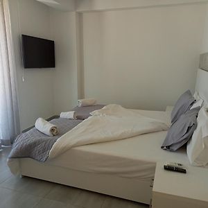 Standard Studio